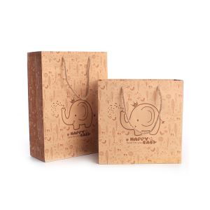 Kraft paper bag na may mga hawakan